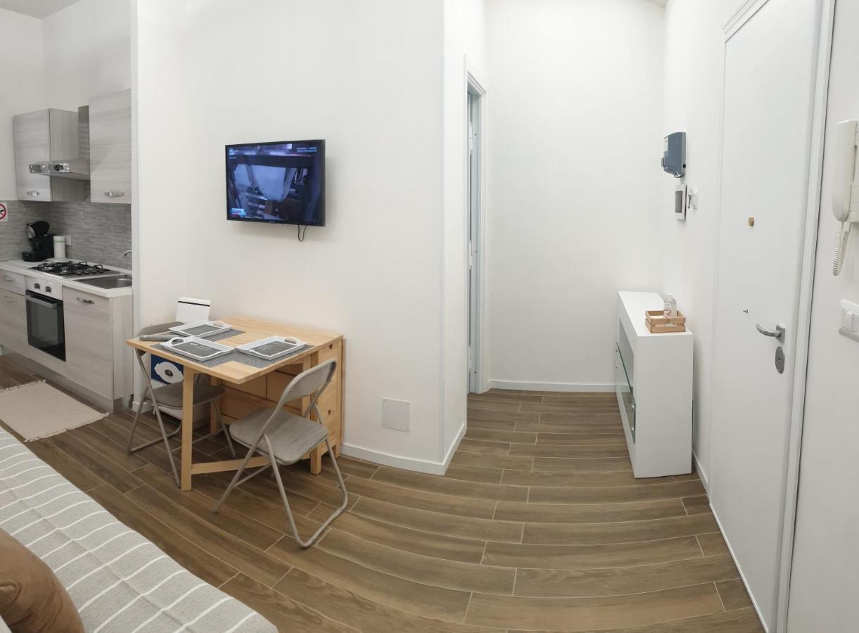 Appartamento Roma Casa Vacanza Sea House Rome 50 Metri Dal Mare Lido di Ostia Exterior foto