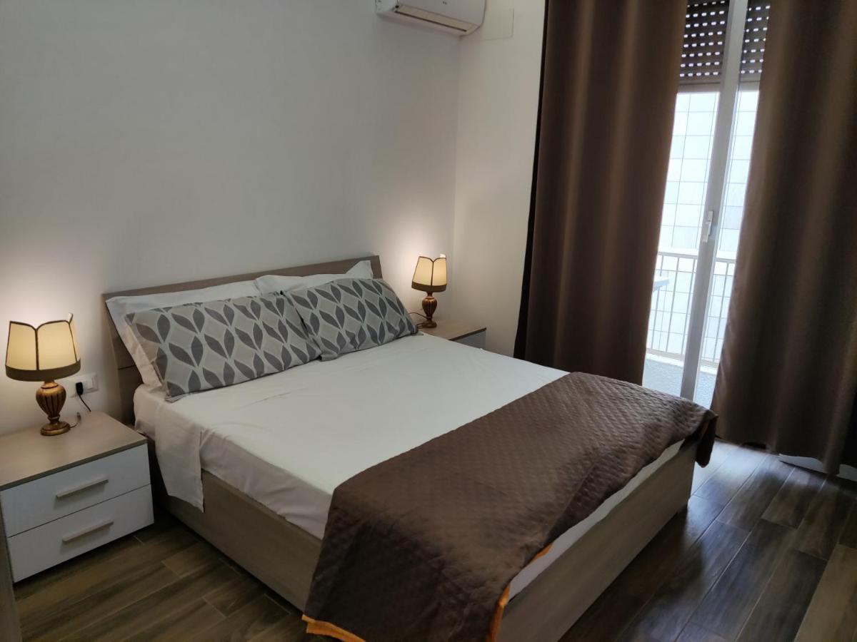 Appartamento Roma Casa Vacanza Sea House Rome 50 Metri Dal Mare Lido di Ostia Exterior foto